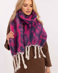 Shawl model 205963 AT