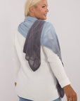  Shawl model 200851 AT 