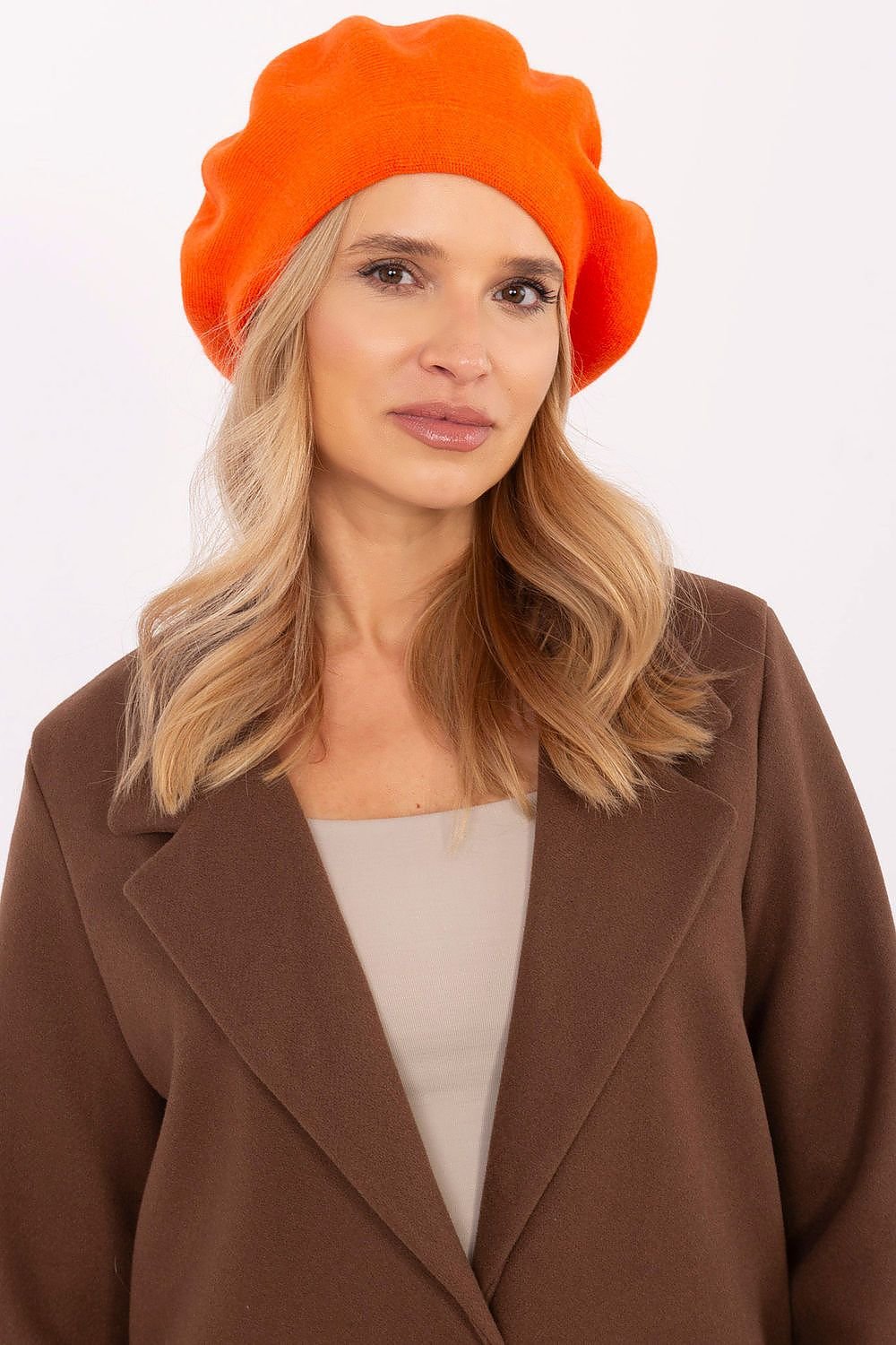 Beret AT