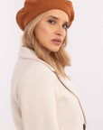 Beret AT